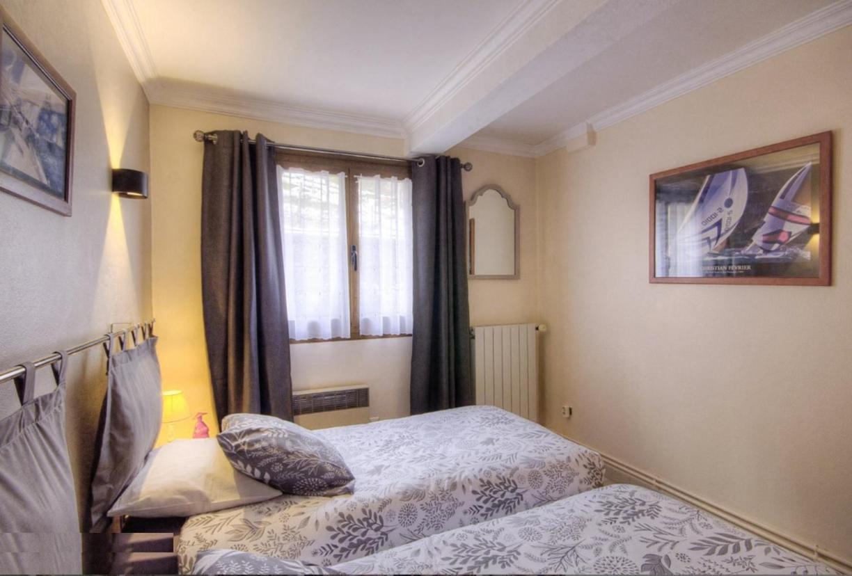 Amon Nos Otes Villa Vezzani Luaran gambar